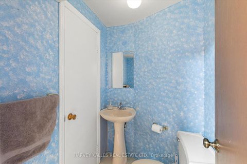 Photo 16 at 118 Palm Drive, Clanton Park, Toronto