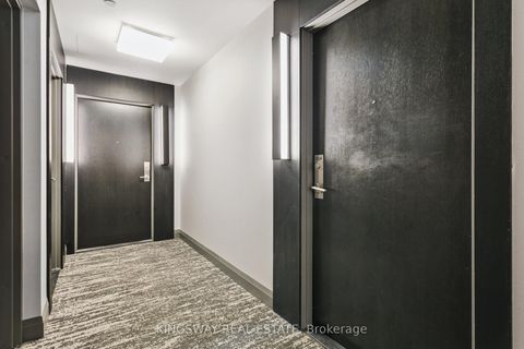 Photo 3 at 604 - 20 Brin Drive, Humber Valley, Toronto