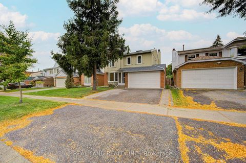 Photo 1 at 46 Wintermute Boulevard, Steeles, Toronto