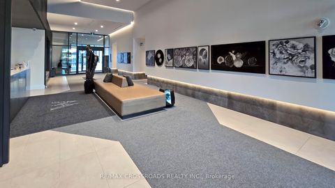 Photo 4 at 319E - 8868 Yonge Street, South Richvale, Richmond Hill