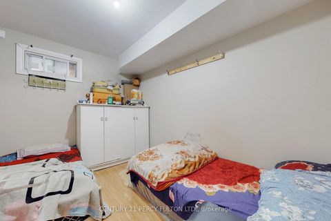 Photo 40 at 33 Wanstead Avenue, Oakridge, Toronto