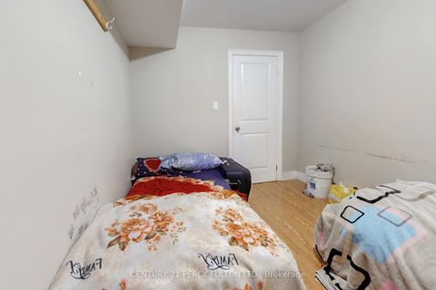 Photo 41 at 33 Wanstead Avenue, Oakridge, Toronto