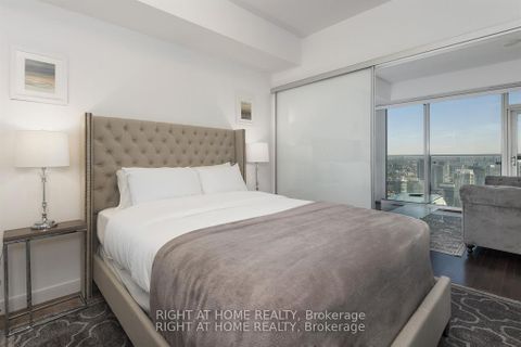 Photo 9 at 4906 - 12 York Street, Waterfront Communities C1, Toronto