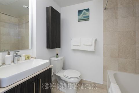 Photo 10 at 4906 - 12 York Street, Waterfront Communities C1, Toronto