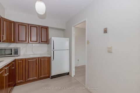 Photo 23 at 801 - 3533 Derry Road E, Malton, Mississauga