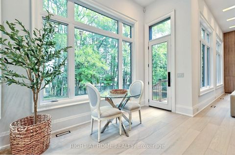 Photo 14 at 27 Hurlingham Crescent, Don Mills, Toronto