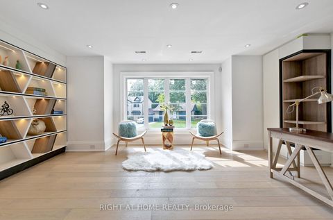 Photo 20 at 27 Hurlingham Crescent, Don Mills, Toronto