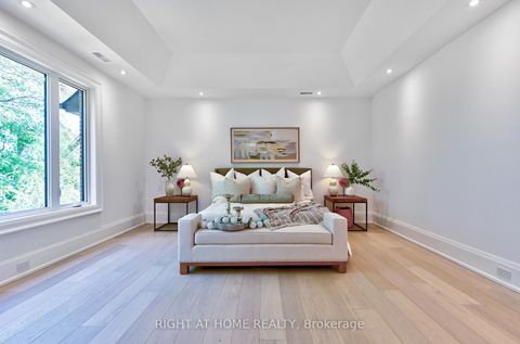 Photo 24 at 27 Hurlingham Crescent, Don Mills, Toronto