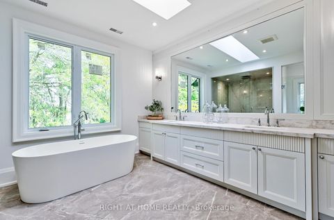 Photo 27 at 27 Hurlingham Crescent, Don Mills, Toronto