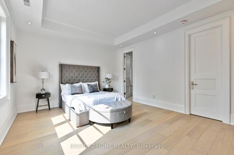 Photo 30 at 27 Hurlingham Crescent, Don Mills, Toronto