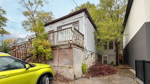 Photo 6 at 143 Kalmar Avenue, Cliffside, Toronto