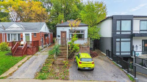 Photo 14 at 143 Kalmar Avenue, Cliffside, Toronto