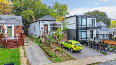 Photo 15 at 143 Kalmar Avenue, Cliffside, Toronto