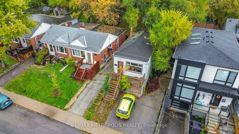 Photo 18 at 143 Kalmar Avenue, Cliffside, Toronto