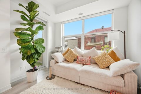 Photo 12 at 208 - 1787 St Clair Avenue W, Pellam Park, Toronto