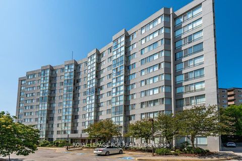 Photo 0 at 901 - 270 Davis Drive, Central Newmarket, Newmarket