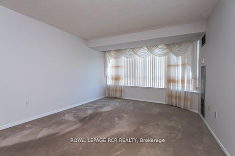 Photo 5 at 901 - 270 Davis Drive, Central Newmarket, Newmarket