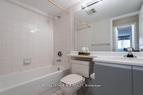 Photo 15 at 901 - 270 Davis Drive, Central Newmarket, Newmarket