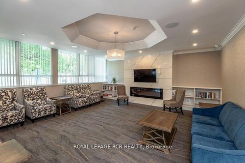 Photo 17 at 901 - 270 Davis Drive, Central Newmarket, Newmarket