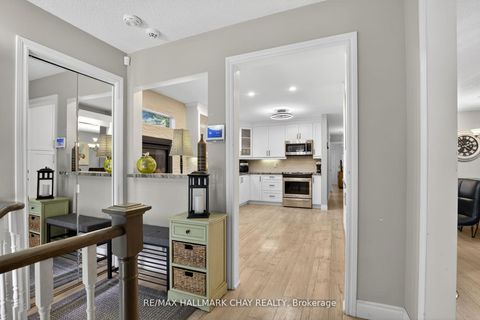 Photo 6 at 155 Maple Avenue, City Centre, Barrie