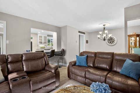 Photo 16 at 155 Maple Avenue, City Centre, Barrie