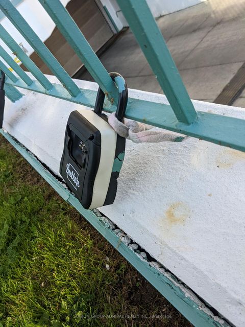 Photo 14 at 610 - 41 Markbrook Lane, Jamestown, Toronto