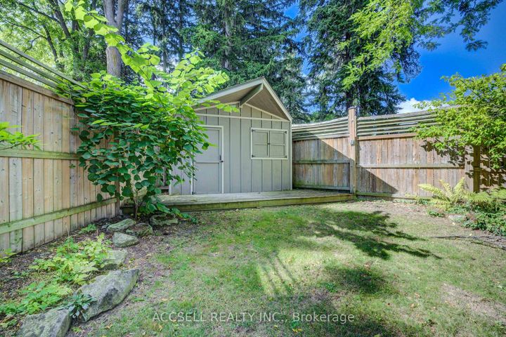 Photo 35 at 600 Highvalley Road, Ancaster, Hamilton