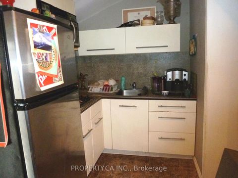 Photo 25 at 22 Brad Street, Junction Area, Toronto