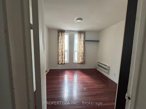 Photo 31 at 22 Brad Street, Junction Area, Toronto