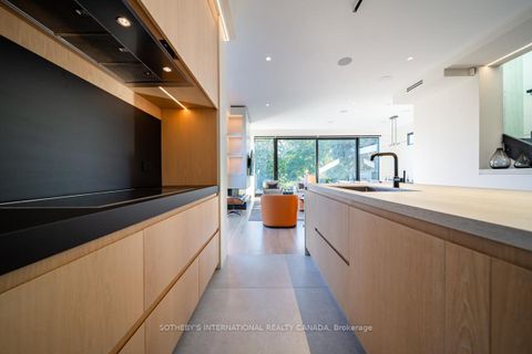 Photo 4 at 3 - 85 Bedford Road, Annex, Toronto