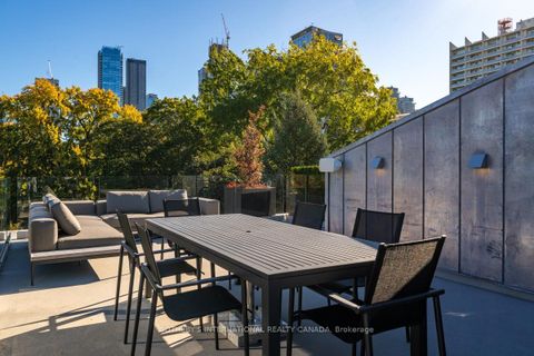 Photo 23 at 3 - 85 Bedford Road, Annex, Toronto