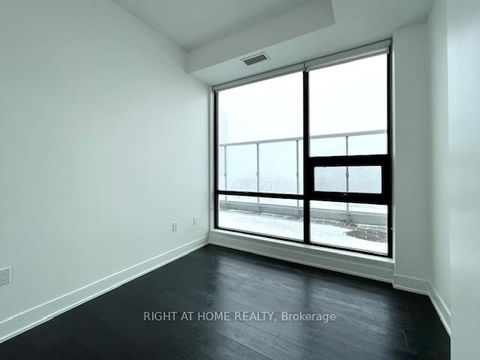 Photo 29 at 610 - 2916 Highway 7 Road W, Concord, Vaughan