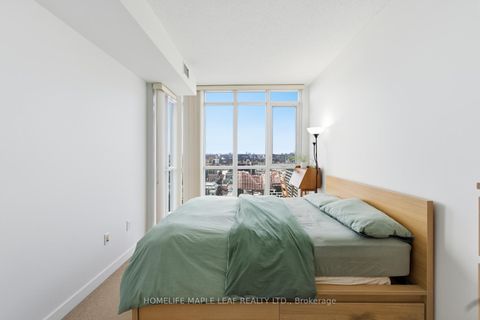 Photo 19 at 3916 - 15 Iceboat Terrace, Waterfront Communities C1, Toronto
