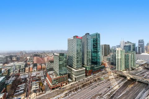 Photo 28 at 3916 - 15 Iceboat Terrace, Waterfront Communities C1, Toronto