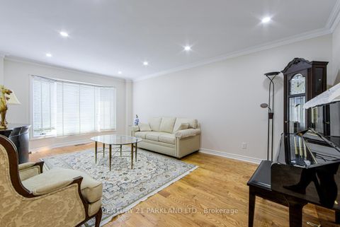 Photo 3 at 112 Strathearn Avenue, Bayview Hill, Richmond Hill