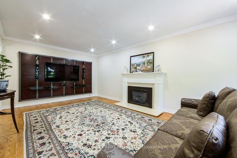 Photo 14 at 112 Strathearn Avenue, Bayview Hill, Richmond Hill