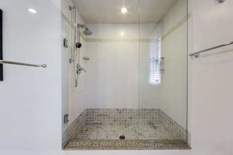 Photo 33 at 112 Strathearn Avenue, Bayview Hill, Richmond Hill