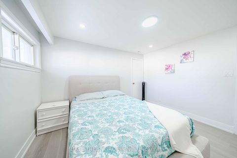 Photo 20 at 14 Amarillo Drive, Eglinton East, Toronto