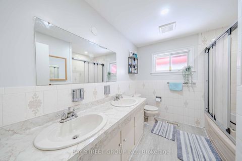 Photo 25 at 14 Amarillo Drive, Eglinton East, Toronto