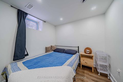 Photo 34 at 14 Amarillo Drive, Eglinton East, Toronto