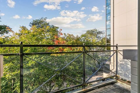 Photo 34 at 8 Belmont Street, Annex, Toronto