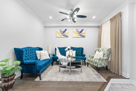 Photo 9 at 79 Elderslie Crescent E, Kleinburg, Vaughan