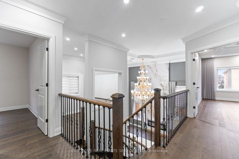 Photo 30 at 79 Elderslie Crescent E, Kleinburg, Vaughan