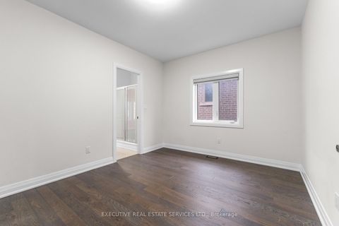 Photo 43 at 79 Elderslie Crescent E, Kleinburg, Vaughan