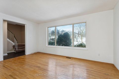 Photo 4 at 79 GORSEY Square, Malvern, Toronto