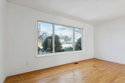 Photo 5 at 79 GORSEY Square, Malvern, Toronto