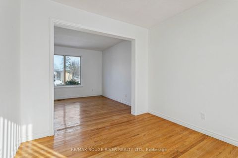 Photo 8 at 79 GORSEY Square, Malvern, Toronto