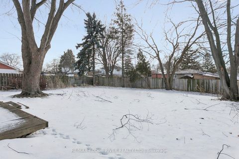 Photo 33 at 79 GORSEY Square, Malvern, Toronto