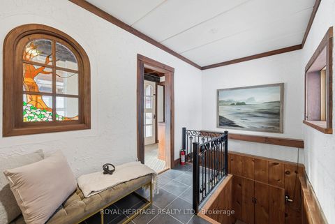 Photo 2 at 1385 Raglan Road E, Rural Oshawa, Oshawa