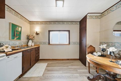 Photo 8 at 1385 Raglan Road E, Rural Oshawa, Oshawa